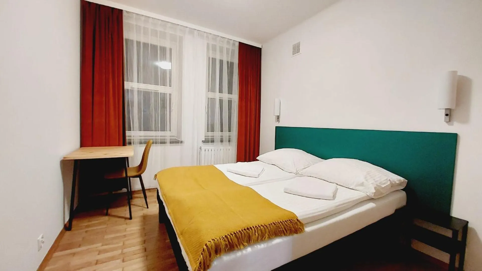 Hotel Korona Rooms Krakow Poland